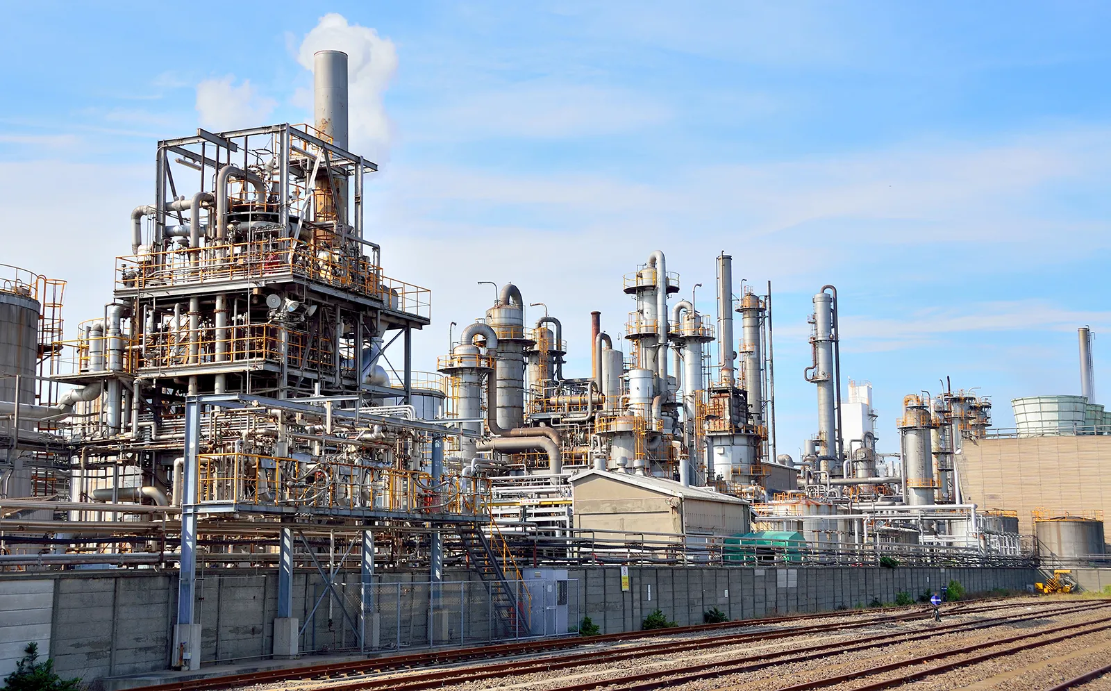Industrial electrical connections